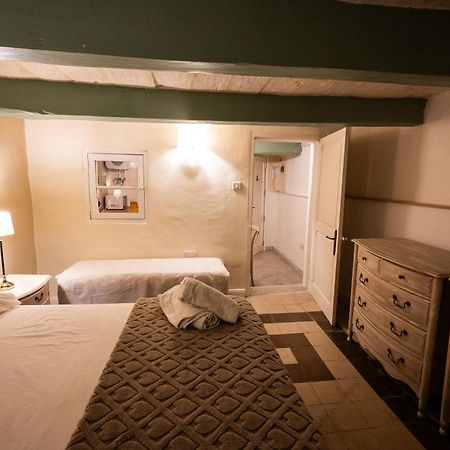 סנגלאה Arcanum Apartment 1 Very Close To Seafront Bus Station And Ferry To Valletta מראה חיצוני תמונה
