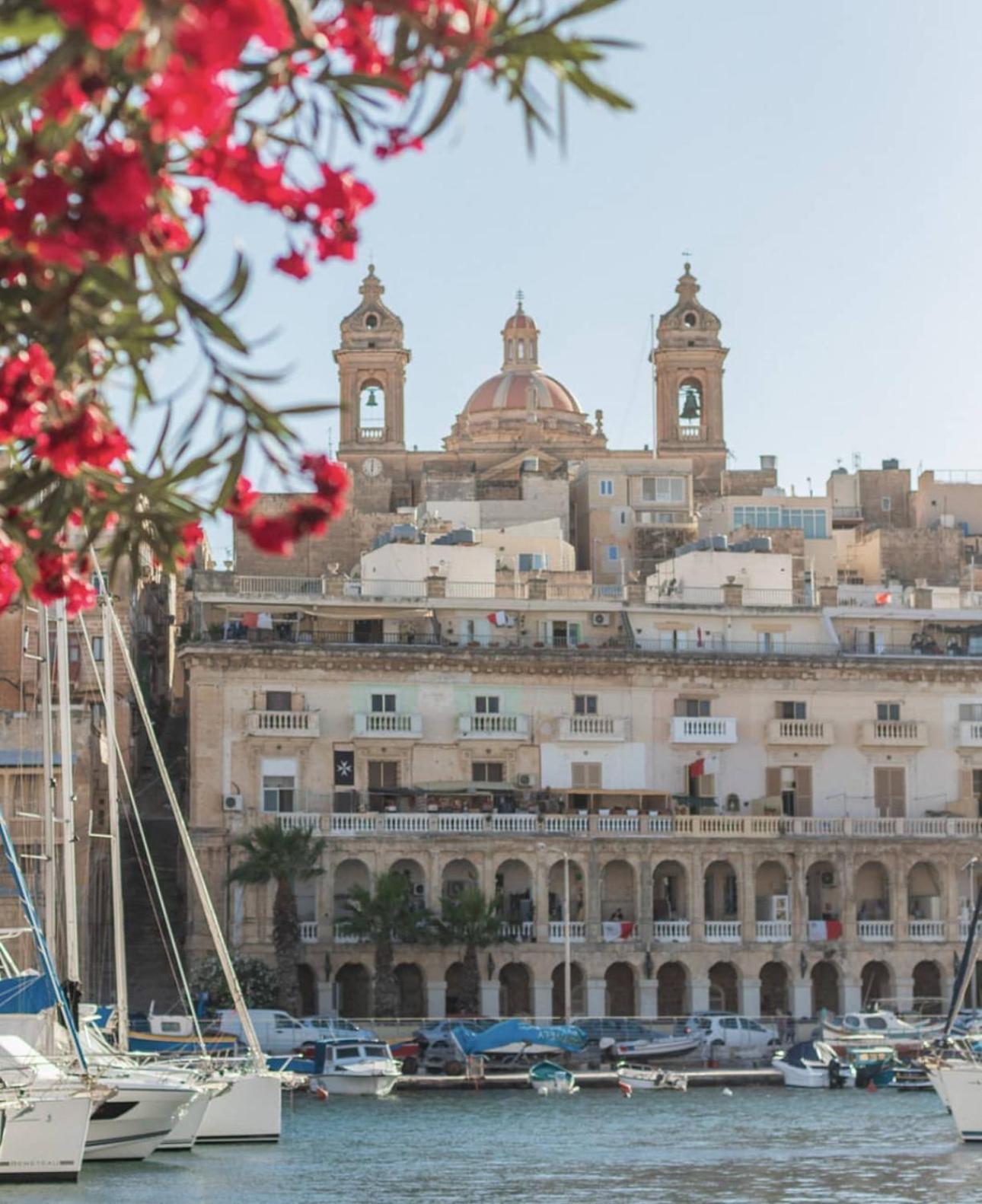 סנגלאה Arcanum Apartment 1 Very Close To Seafront Bus Station And Ferry To Valletta מראה חיצוני תמונה