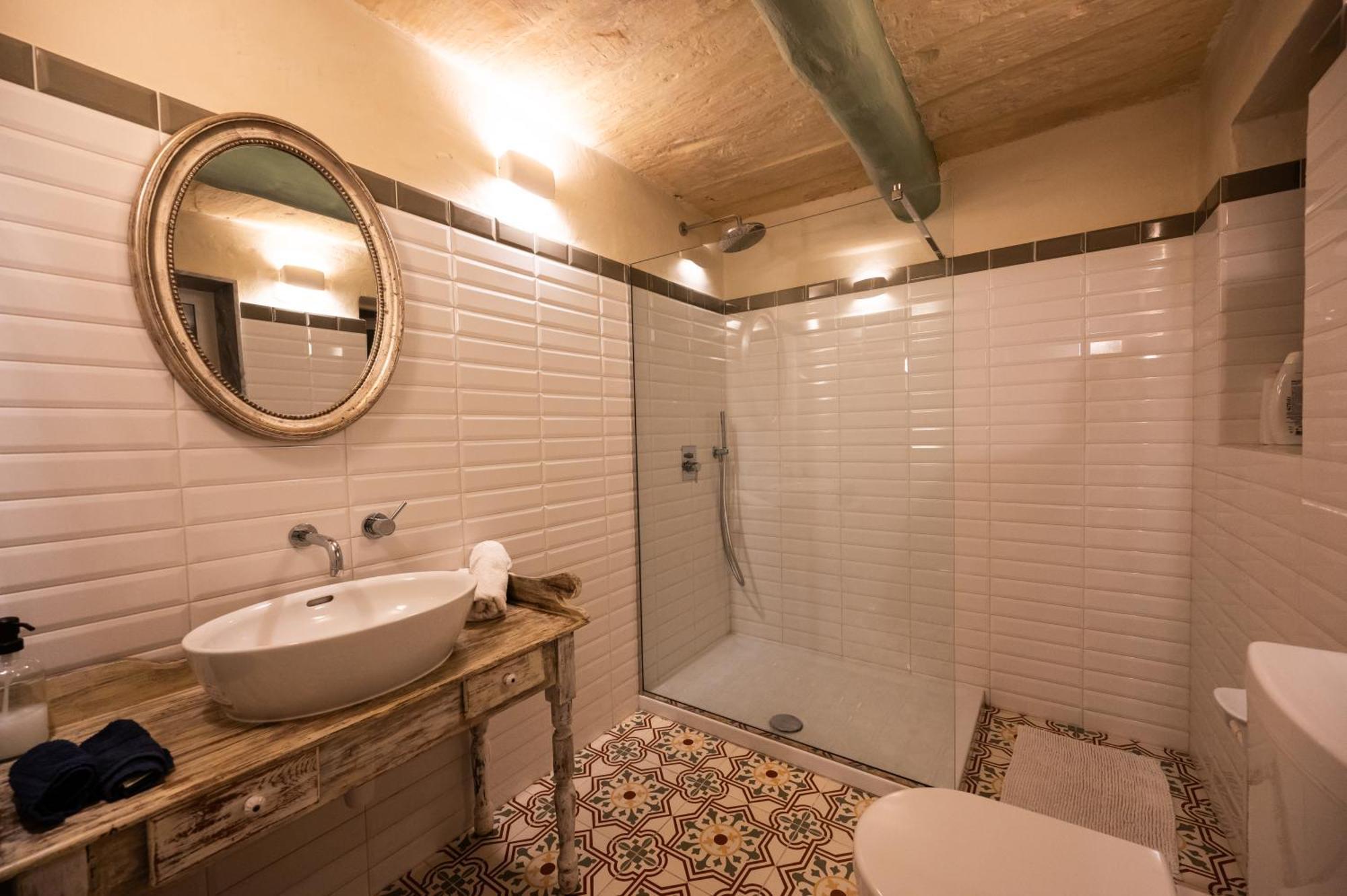 סנגלאה Arcanum Apartment 1 Very Close To Seafront Bus Station And Ferry To Valletta מראה חיצוני תמונה